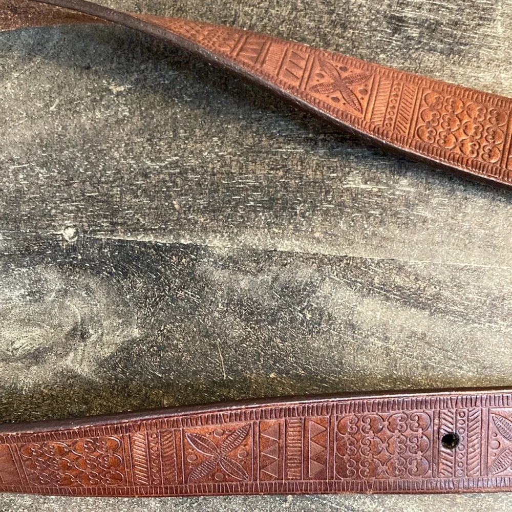 Fossil Kids Brown Leather Mosaic Embossed‎ Belt Silver Tone Buckle Size Small